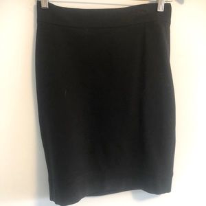 XS Black Club Monaco fitted pencil skirt